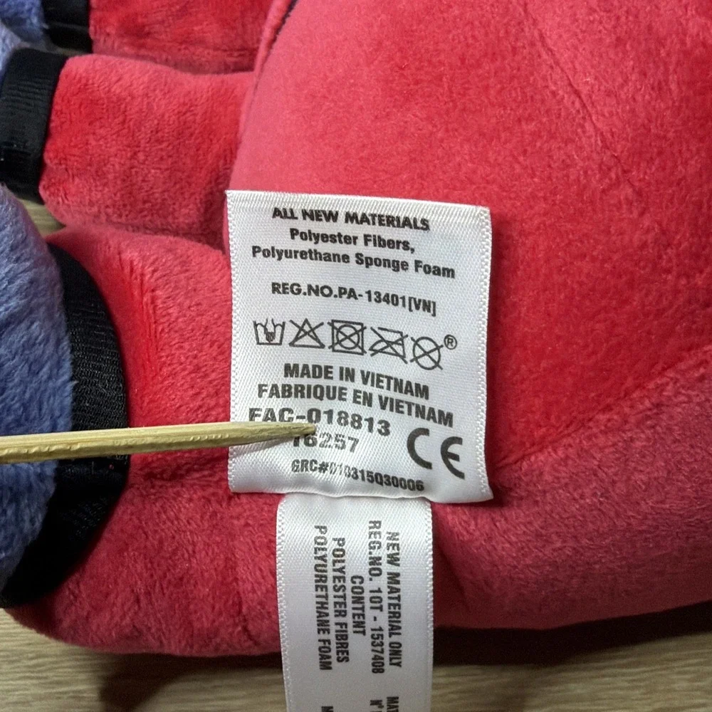 Stitch Plush Red Spacesuit Disney Store 15